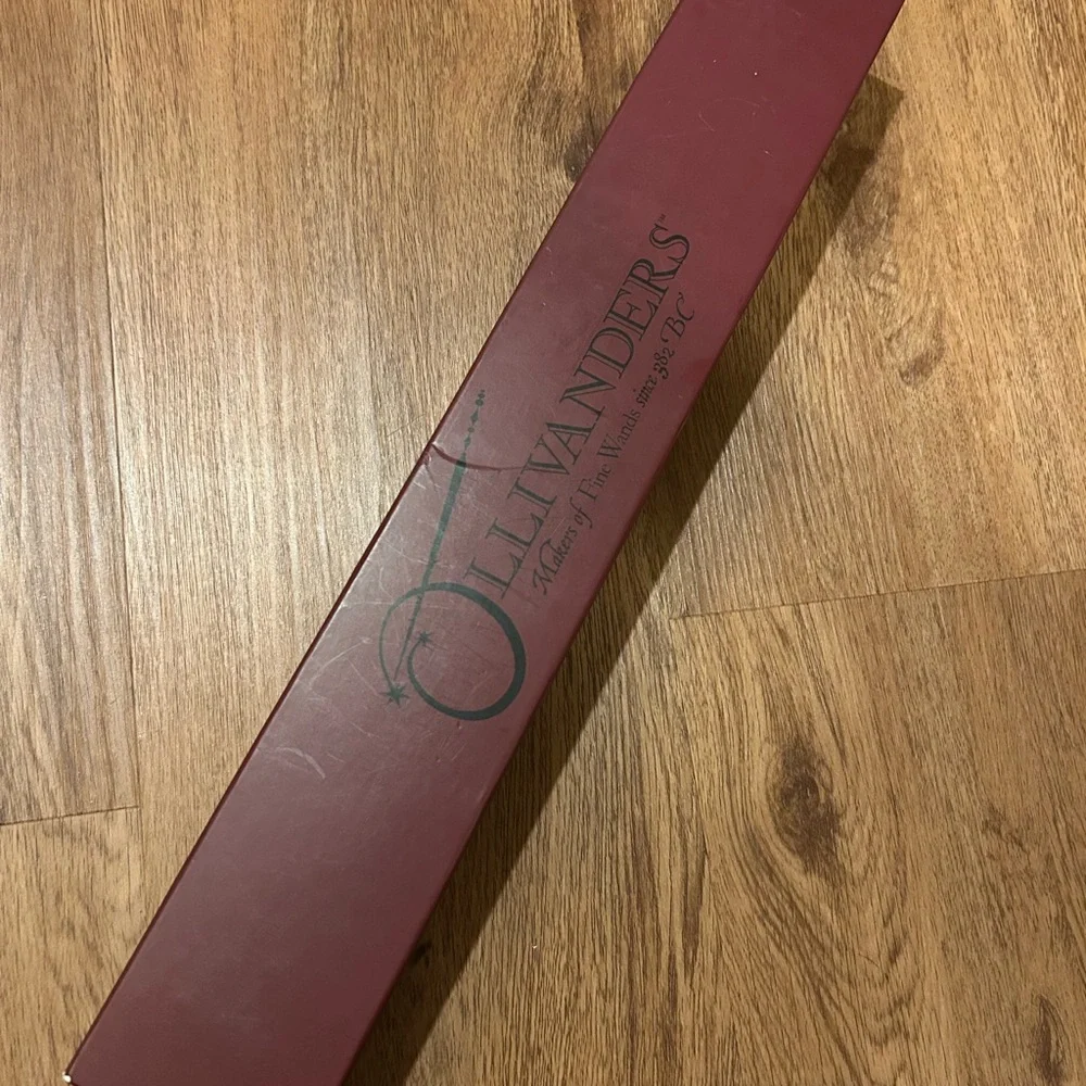 Ollivanders Black Wand with Box - Picture 4 of 7